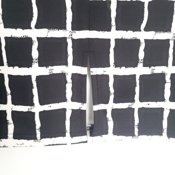 Grid Print Pencil Skirt | Size Small - Picture 2 of 5